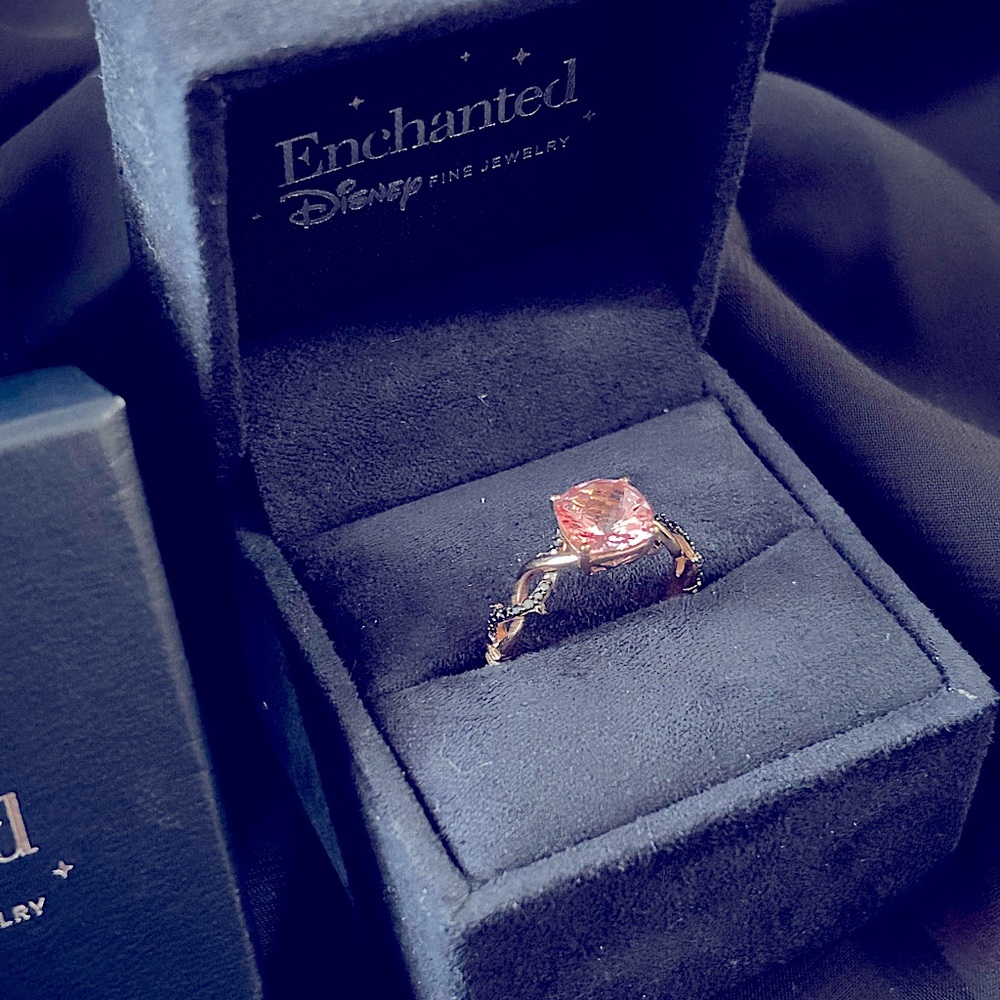 Enchanted Disney Maleficent pink topaz diamond thorn ring. Standard size 7.